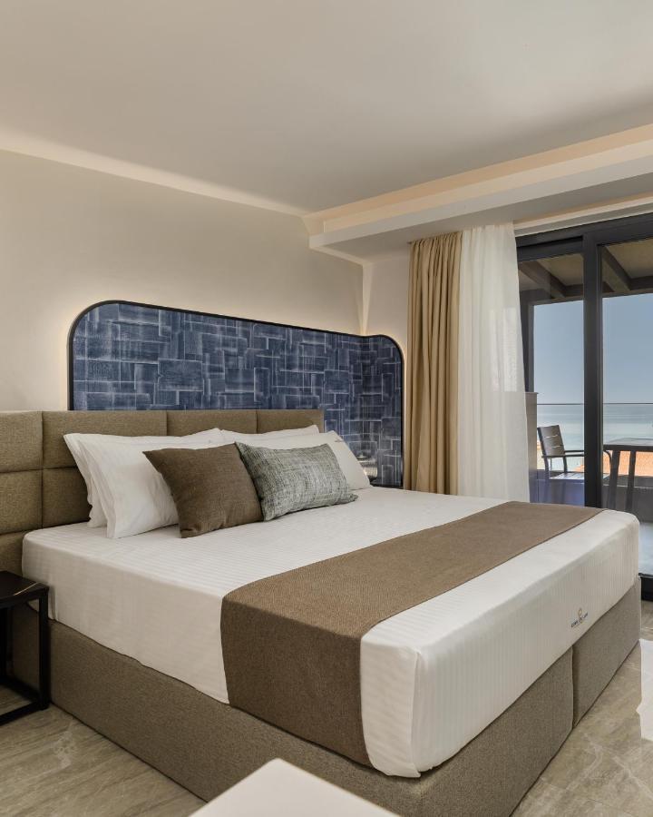 Costa De Luxe Suites 렙토카리아 외부 사진